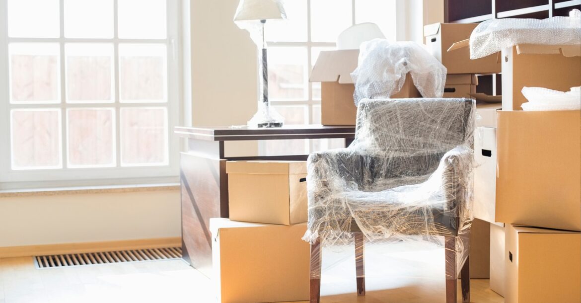 How to pack things when moving