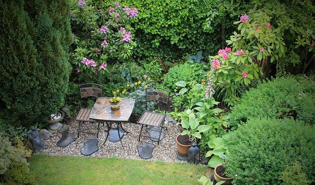 Creating a secluded corner in the garden